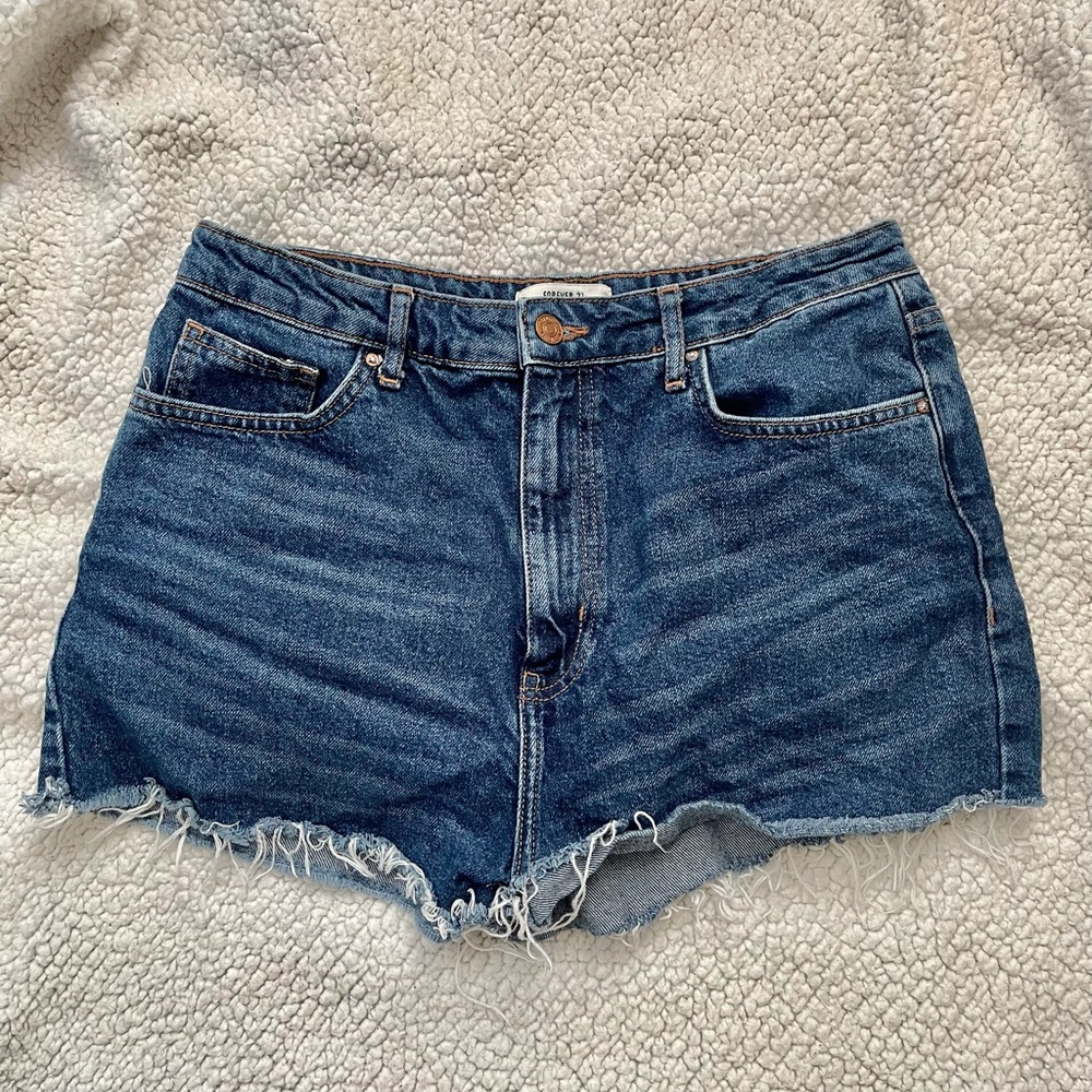 Denim Shorts 💗